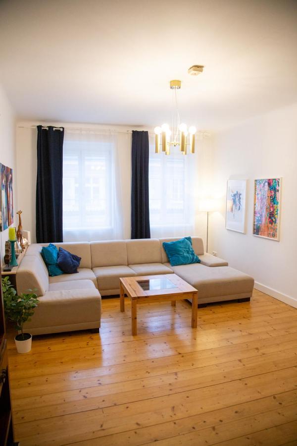 Velky 3-Izbovy Apartman Bratislava-Stare Mesto Εξωτερικό φωτογραφία