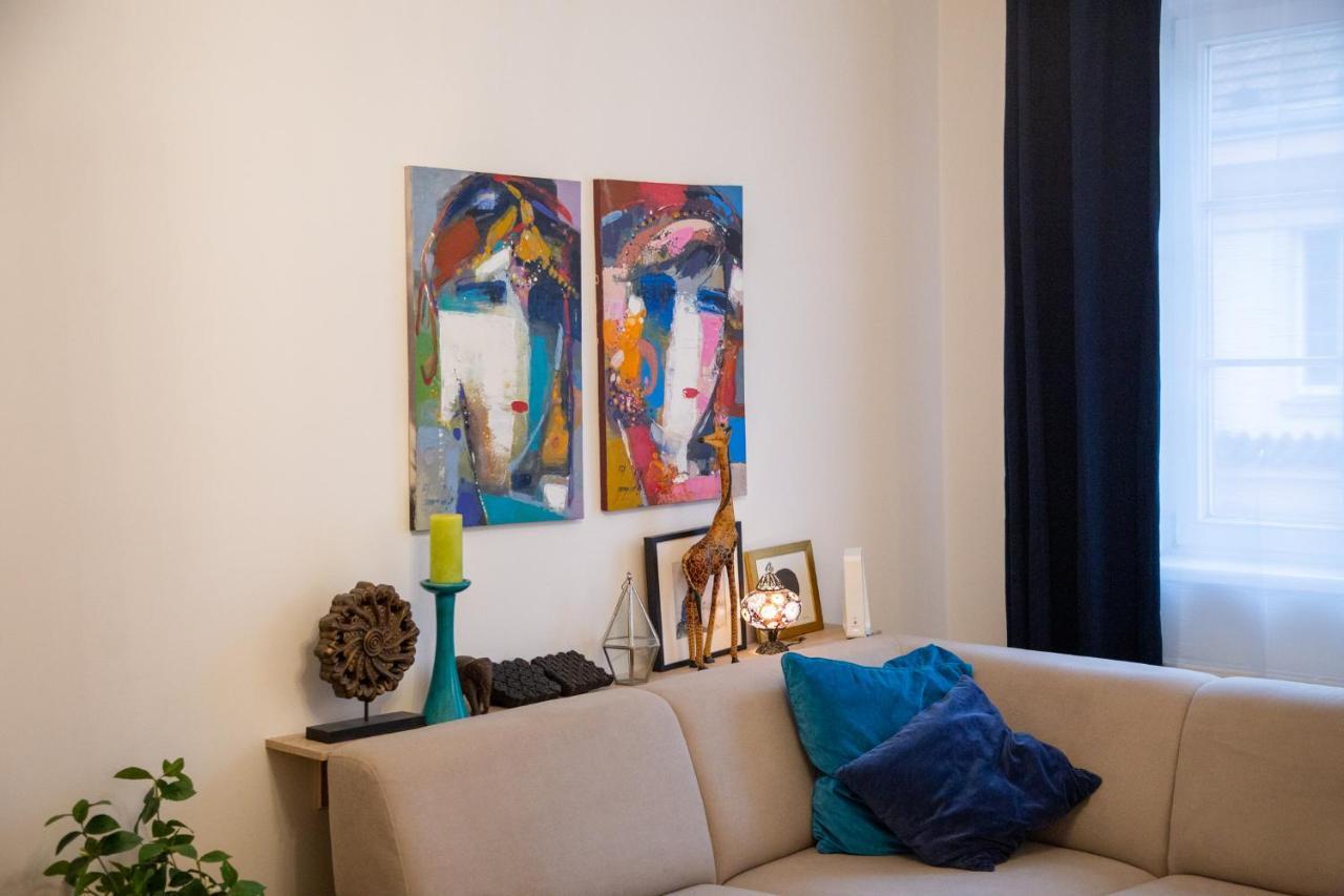 Velky 3-Izbovy Apartman Bratislava-Stare Mesto Εξωτερικό φωτογραφία