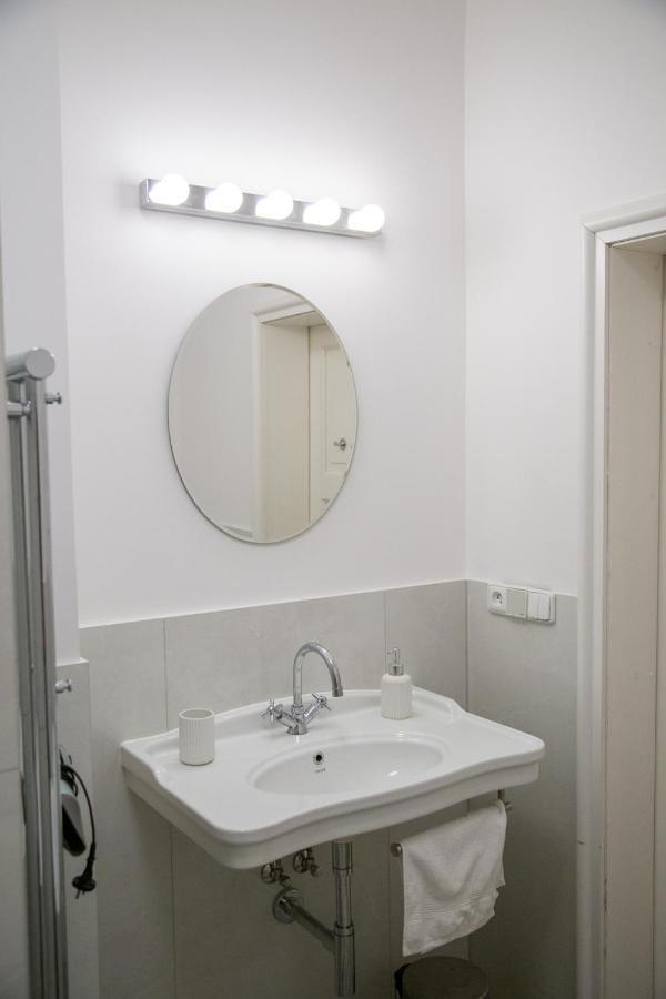 Velky 3-Izbovy Apartman Bratislava-Stare Mesto Εξωτερικό φωτογραφία